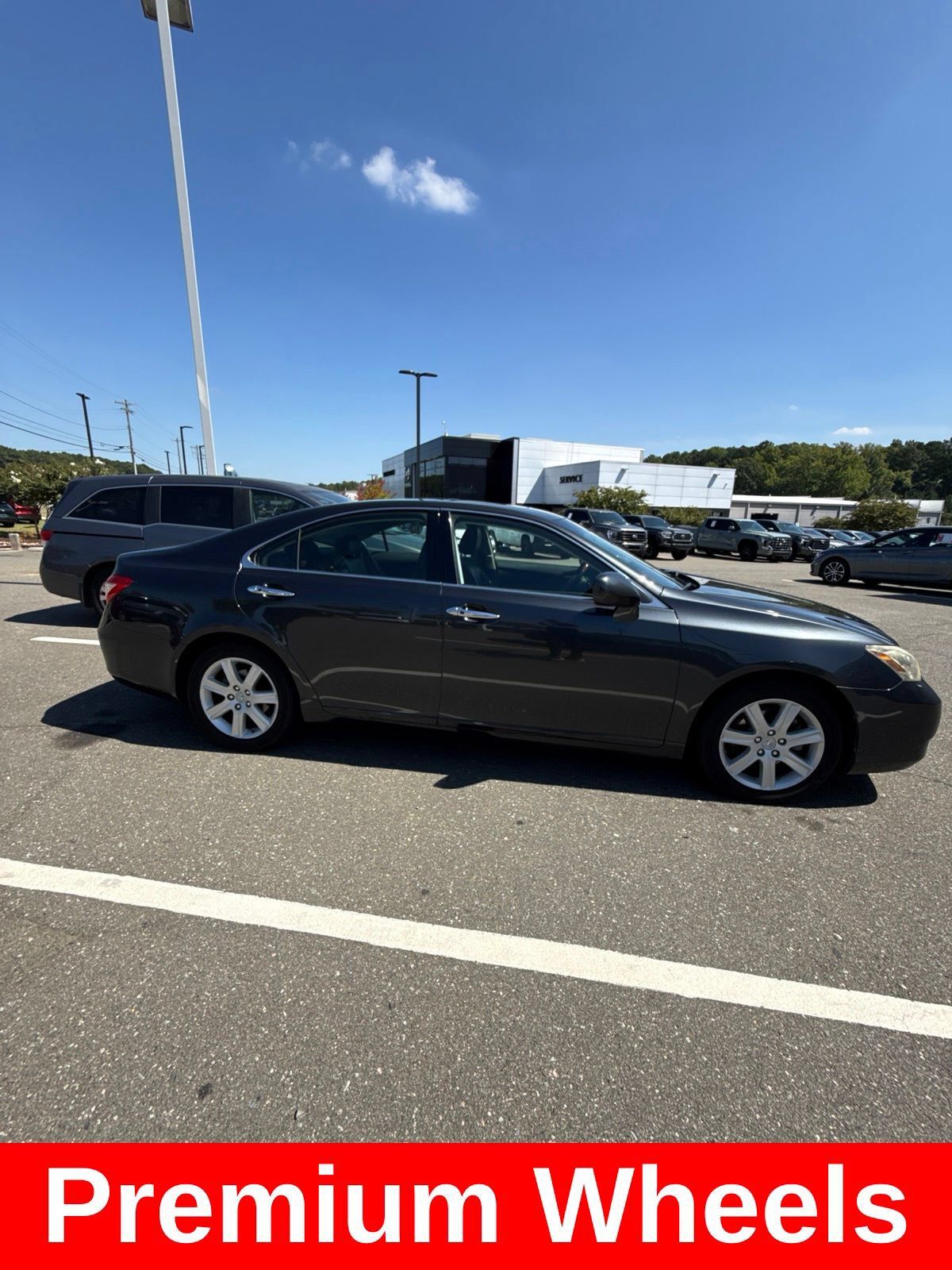 Used 2007 Lexus ES 350 w/ Premium Pkg FWD image 10