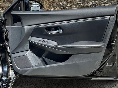 Used 2021 Nissan Sentra SV image 22