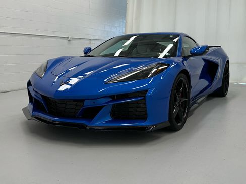 Used 2025 Chevrolet Corvette E-Ray w/ Battery Protection Package AWD/4WD image 4