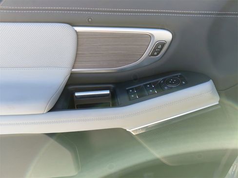 New 2025 Ford Expedition Max Platinum w/ Platinum Ultimate Package image 32