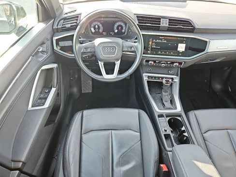 Used 2024 Audi Q3 2.0T Premium image 10
