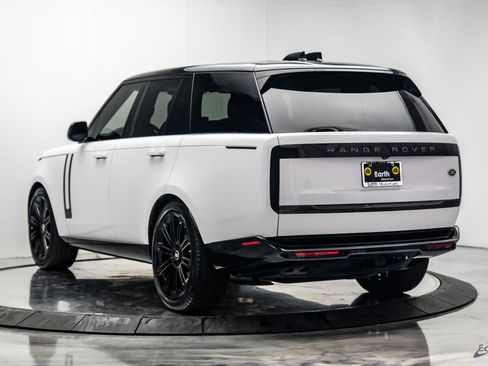 Used 2023 Land Rover Range Rover Autobiography AWD/4WD image 11