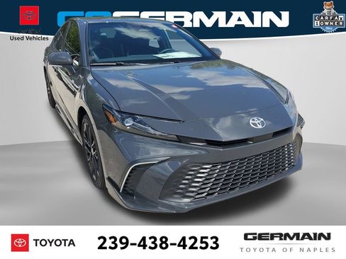 Used 2026 Toyota Camry SE w/ Convenience Package FWD image 3