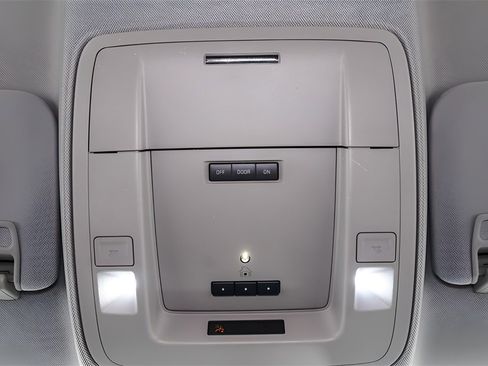 Used 2018 GMC Sierra 1500 SLE image 19