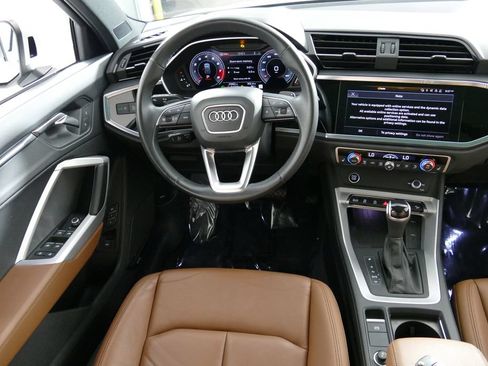 Used 2023 Audi Q3 2.0T Premium Plus w/ Premium Plus Package AWD/4WD image 26