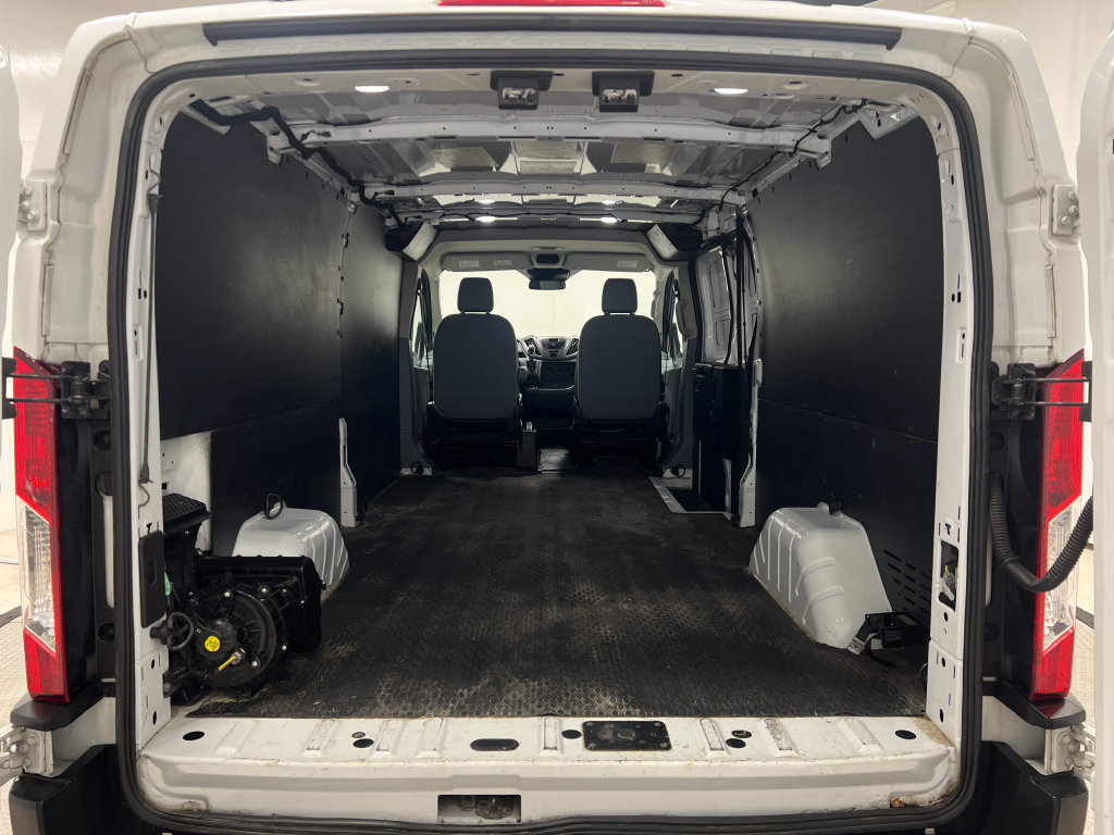 Used 2019 Ford Transit 150 148 Low Roof w/ Exterior Upgrade Package RWD image 26