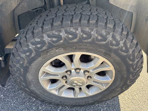 Used 2015 RAM 2500 Laramie w/ Convenience Group image 11