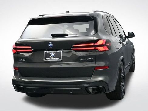 New 2026 BMW X5 xDrive50e w/ Executive Package AWD/4WD image 4