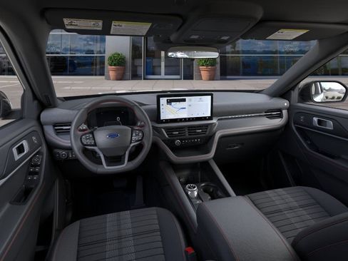New 2026 Ford Explorer ST-Line RWD image 9
