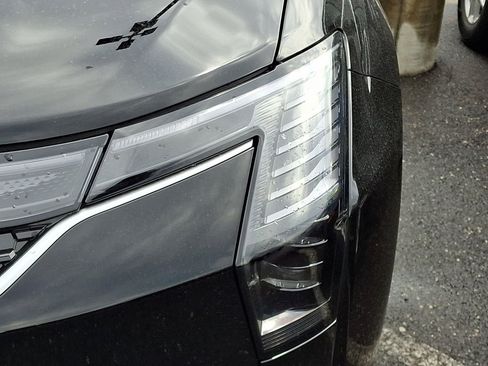 New 2027 Chrysler Pacifica Select FWD image 5
