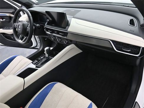 Used 2025 Acura ADX A-Spec image 29