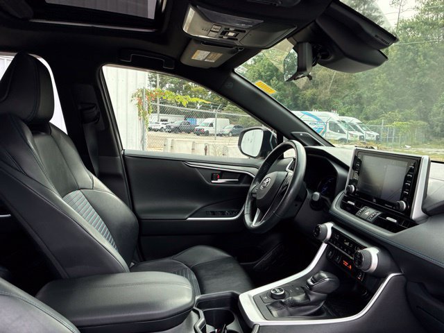 Used 2020 Toyota RAV4 XSE w/ XSE Grade Weather Package AWD/4WD image 23