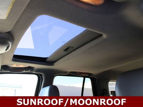 Used 2003 Chevrolet TrailBlazer LT w/ Preferred Equipment Group image 4