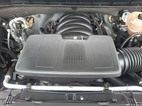 Used 2023 Chevrolet Tahoe LT w/ Luxury Package image 27