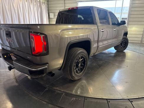 Used 2017 GMC Sierra 1500 SLT w/ SLT Premium Package AWD/4WD image 5