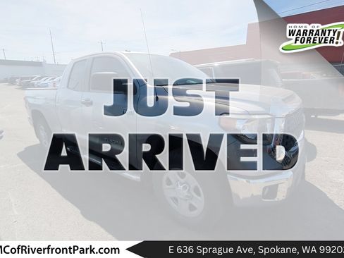 Used 2018 Toyota Tundra SR5 AWD/4WD image 1