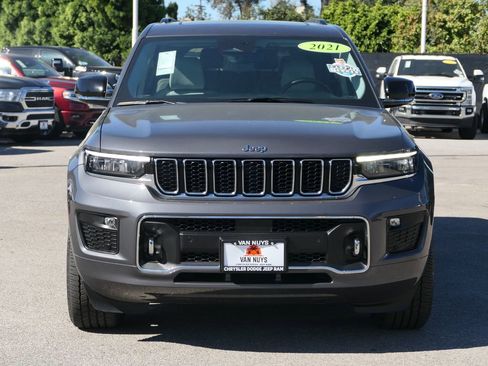 Used 2021 Jeep Grand Cherokee L Overland w/ Luxury Tech Group IV image 7