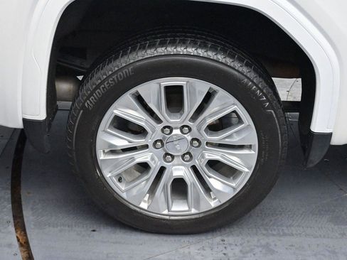 Used 2020 GMC Sierra 1500 Denali w/ Denali Ultimate Package AWD/4WD image 40