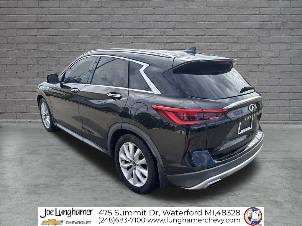 Used 2019 INFINITI QX50 Essential w/ Cargo Package FWD image 5