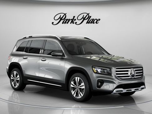 Used 2026 Mercedes-Benz GLB 250 image 30