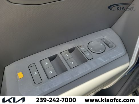 New 2027 Kia Seltos S FWD image 20