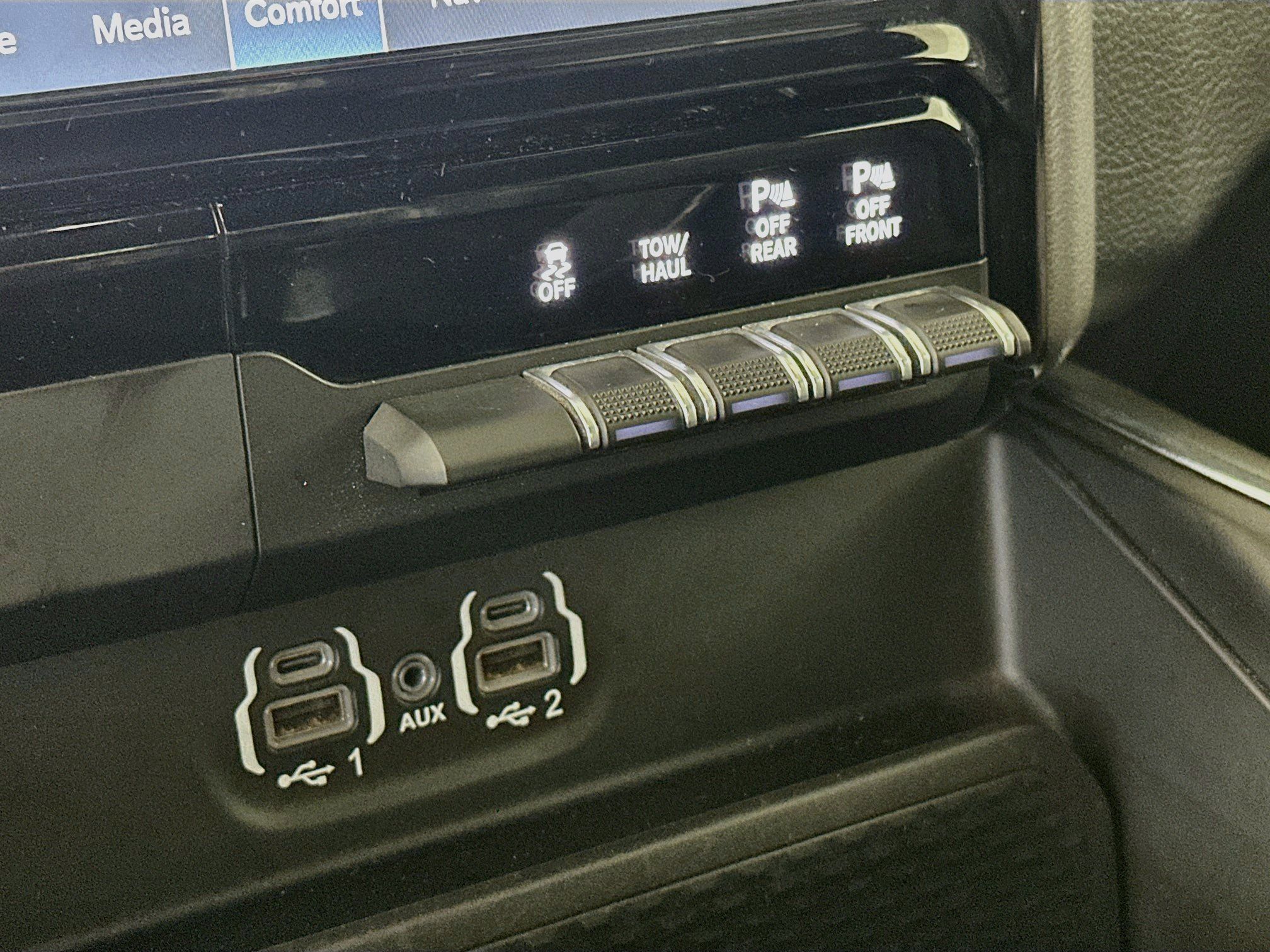 Used 2023 RAM 1500 Laramie AWD/4WD image 26