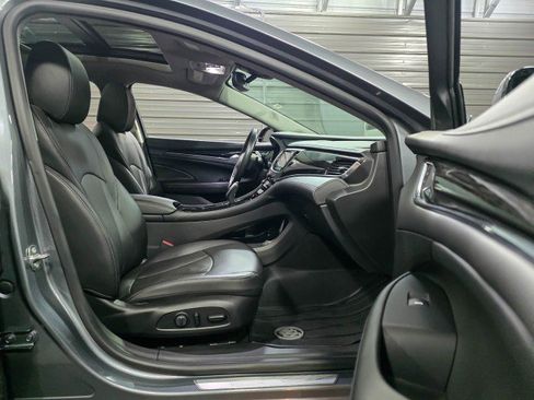 Used 2019 Buick LaCrosse Essence w/ Sun and Shade Package image 14