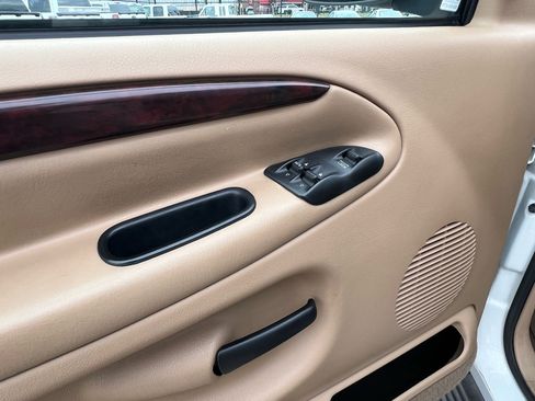 Used 1999 Dodge Ram 2500 Truck 2WD Quad Cab image 71