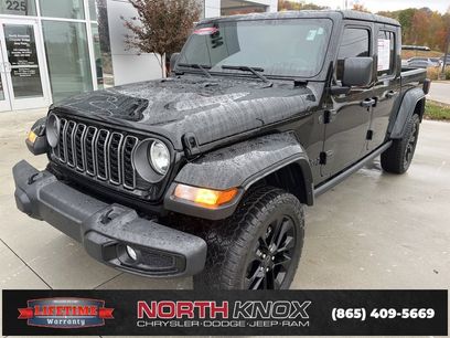 Used 2025 Jeep Gladiator Sport