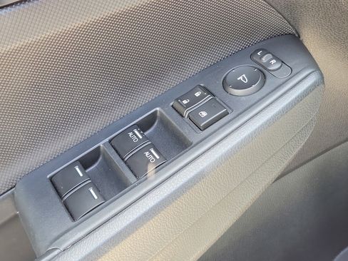 Used 2012 Honda Accord SE image 25