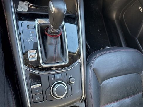 Used 2025 MAZDA CX-5 Carbon Edition image 17