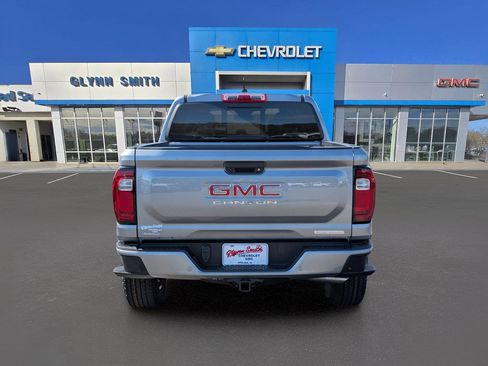 New 2026 GMC Canyon Elevation w/ Convenience Package image 9