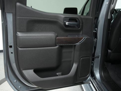 Used 2020 GMC Sierra 1500 SLT w/ SLT Premium Plus Package image 18