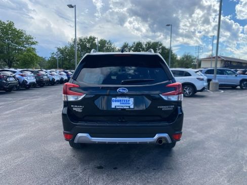 Used 2024 Subaru Forester Touring AWD/4WD image 6