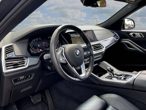 Used 2022 BMW X6 xDrive40i AWD/4WD image 17