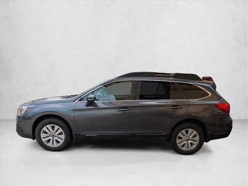 Used 2019 Subaru Outback 2.5i Premium AWD/4WD image 8