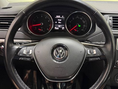 Used 2018 Volkswagen Jetta SE FWD image 15