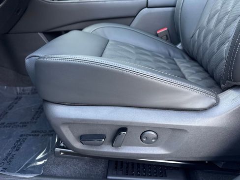 New 2026 Nissan Rogue Platinum w/ Platinum Premium Package image 16