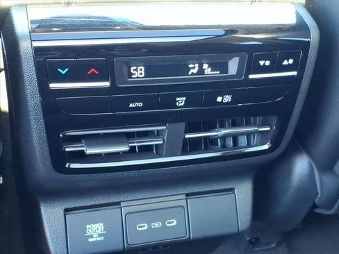 Used 2025 Acura MDX w/ Technology Package image 18