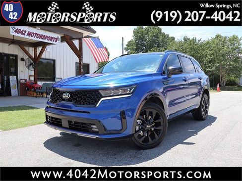 Used 2021 Kia Sorento SX AWD/4WD image 1