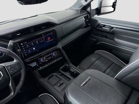 New 2026 GMC Sierra 2500 AT4X image 24