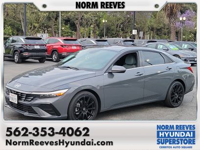 Certified 2025 Hyundai Elantra Limited w/ Cargo Package