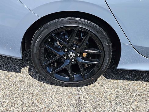 Certified 2024 Honda Civic Sport image 9