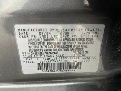 Used 2024 Nissan Versa SV w/ Trunk Package image 77