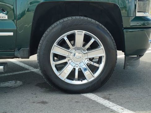 Used 2015 Chevrolet Silverado 1500 High Country w/ High Country Premium Package image 43