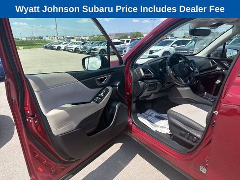 Used 2020 Subaru Forester Premium AWD/4WD image 19