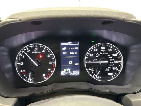 Used 2024 Subaru Crosstrek 2.5i Limited w/ Crosstrek Mirror Package image 16