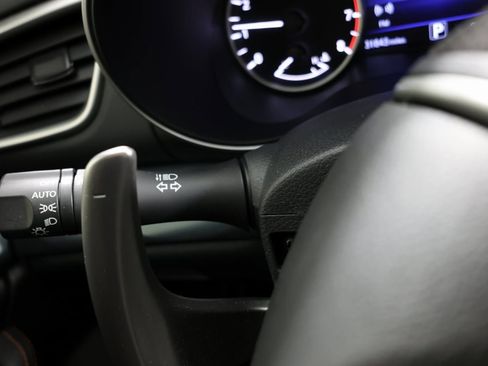 Used 2021 Nissan Maxima SR w/ Sport Mat Group image 26