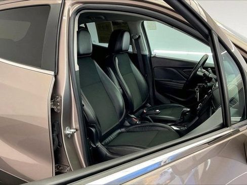 Used 2014 Buick Encore Convenience FWD image 6