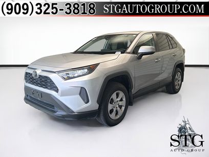 Used 2022 Toyota RAV4 LE w/ Carpet Mat Package (TMS)